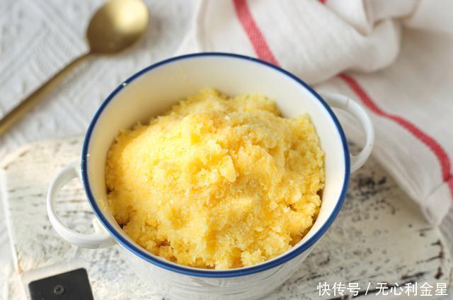 烘焙|万能椰蓉馅,金黄诱人,椰香扑鼻,细腻不噎人,烘焙必备