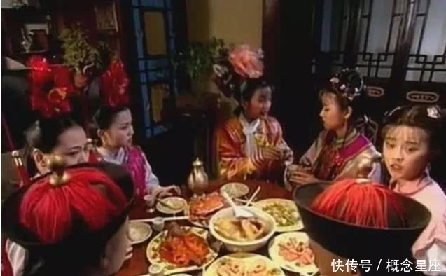 饭菜|还珠格格饭菜是假的,家有儿女也是假的,这部剧虽剧组穷,但饭菜是真的