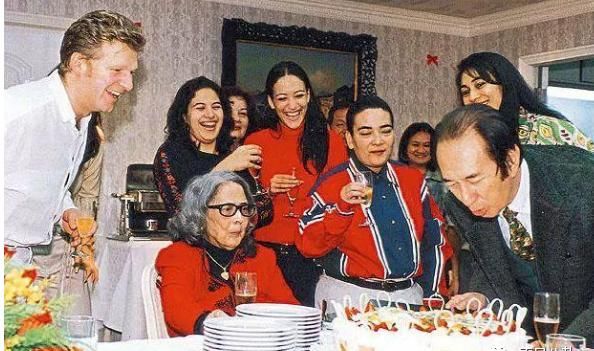 窦骁|被曝已和女友同居,他离豪门又近了一步?