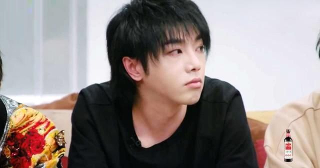  生活|华晨宇最让歌迷担心的五件事笑着笑着就哭了