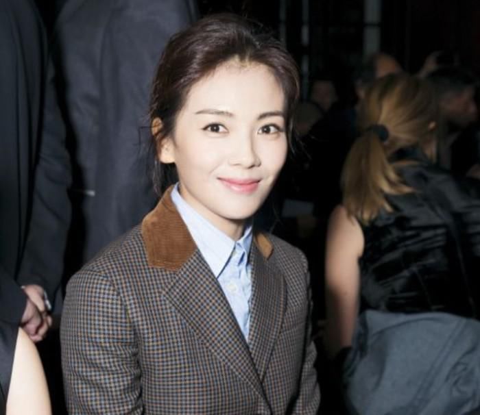 赞誉|“傻老大”深俘美人心,获“国民好媳妇”刘涛直播高度赞誉