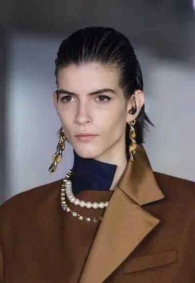  究竟|究竟为何大家如此“链链不舍”？！