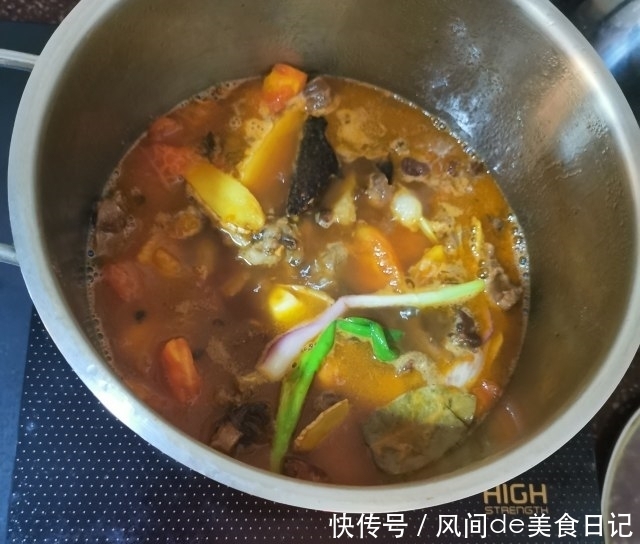 汤汁|西红柿烧牛腩,软烂入味,汤汁浓郁,太香了