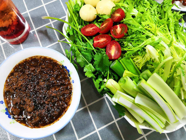  鸡蛋|宴客8道菜，6荤2素，也就100多点，吃得很满足，比去饭馆强