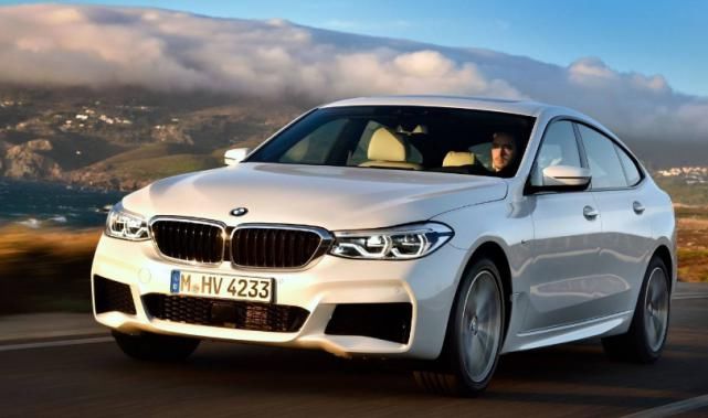  火烧|宝马320i行驶中着火烧成空壳，又是漏油惹的祸！