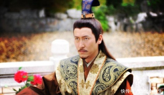 内阁|明朝内阁首辅，为何权利这么大，是什么原因导致的？