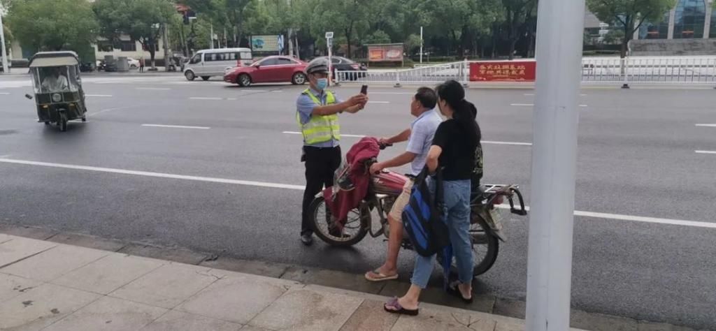 天门|天门曝光一批行人及车辆交通违法行为