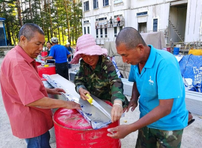 刘尚林|深扒气功大师刘尚林洗脑内幕：医学院大学生听完课七个鸡眼都掉了