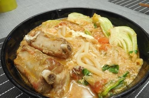  蔬菜高汤|炖排骨时，有人先焯水，有人直接炖，大厨：都不对，教你正确做法