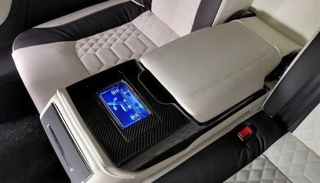  空间|MPV又一“黑马”, 双色车身+大空间, 关键内饰科技十足