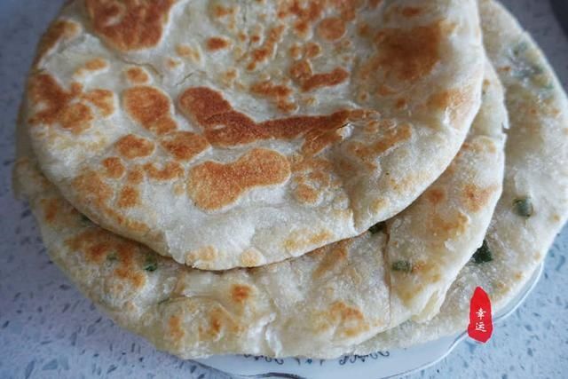 小学生|家有上学的小学生了，这晚饭还真不能凑合，学校的菜孩子要适应