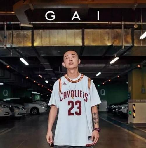  超越|从社会GAI到杨超越：中国艺人逆风翻盘，从来不是坐等资源