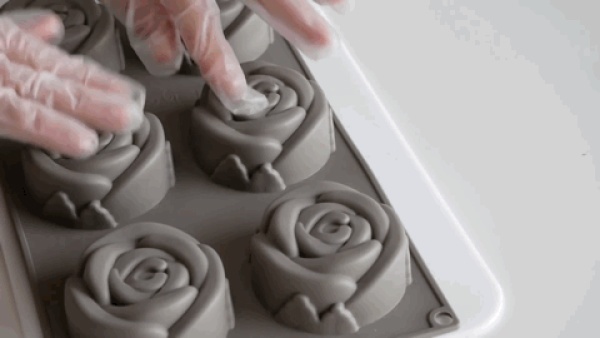 小孩子|自制葡萄果冻,夏日解暑极佳选择,小孩子超爱吃