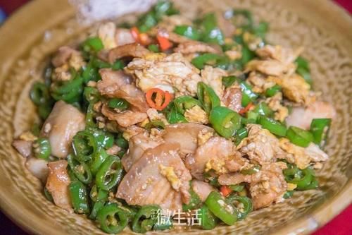 这家|金华这家12年的湘菜老店,员工居然只有两个人!