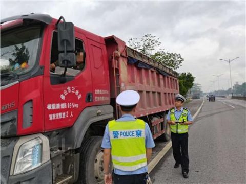 交警|高要交警火眼金睛超载货车接连被查获
