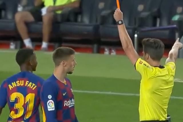  西班牙人|西甲神剧情：3分钟2红牌！武磊队友遭飞踹，巴萨6分钟逆转形势