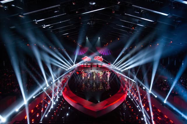  浪姐|《浪姐》杜华39岁已经拥有22家公司：挨着最狠的骂，赚着最多的钱