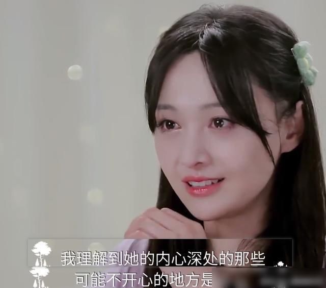  落泪|郑爽面对小女孩的真诚祝福，感动落泪，理解与懂得让情感更加珍贵