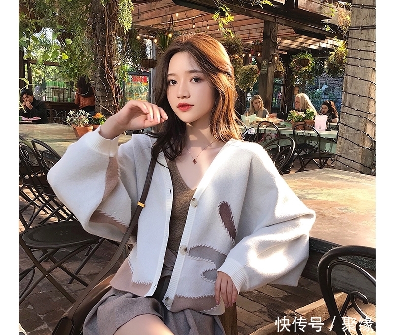 半身裙|周一就中秋了,回家别穿风衣!针织毛衣+半身裙,你不穿你不美