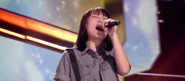 单依纯|所有人都在关注单依纯,却没看到李荣浩战队有个“隐藏的高手”