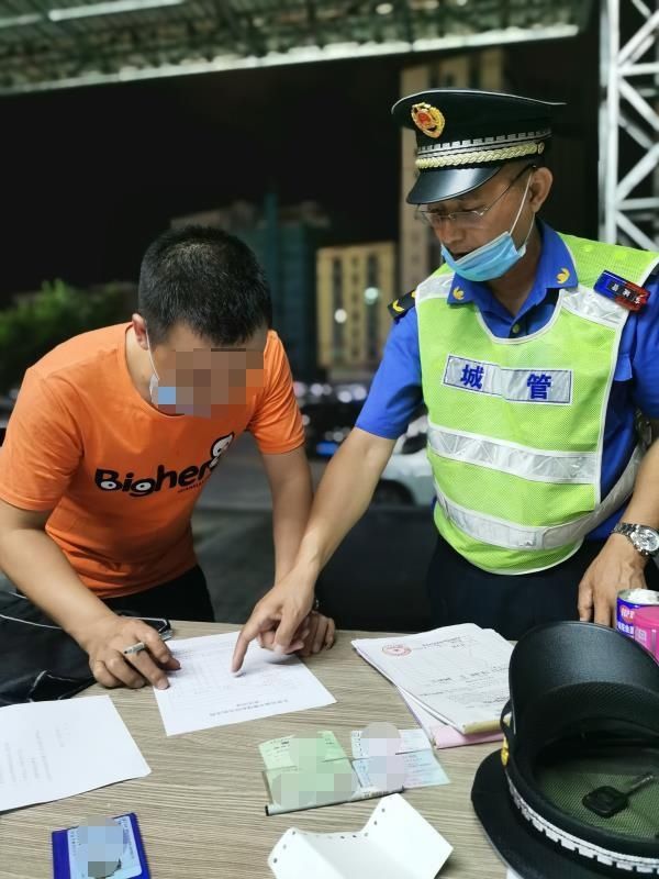 尘污染防控和泥头车|东莞泥头车整治“百日行动”，立案查处污染路面及非法倾倒近千宗