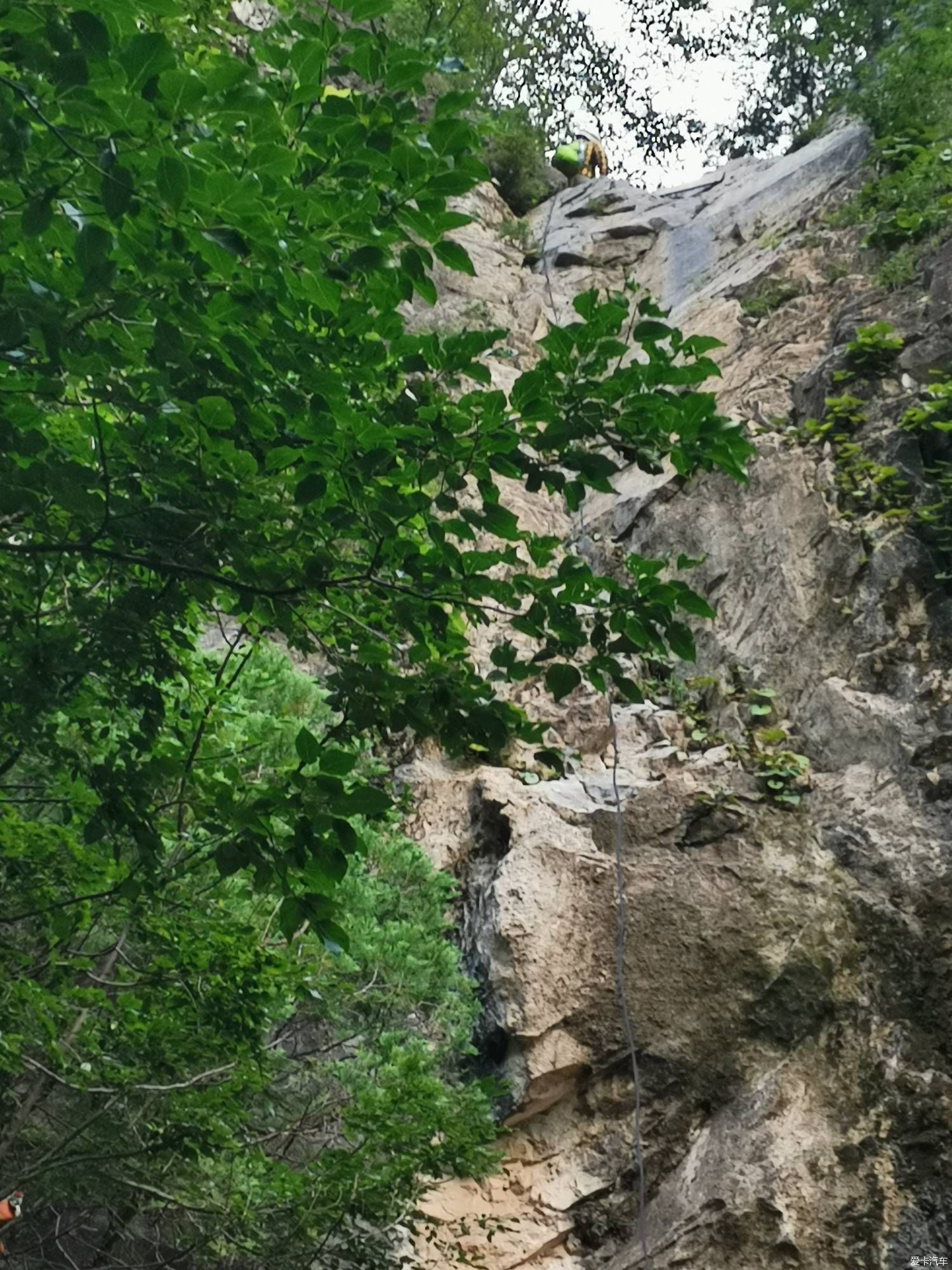  彩虹洞|【鹿卡带你去旅行】刺激的挑战自我