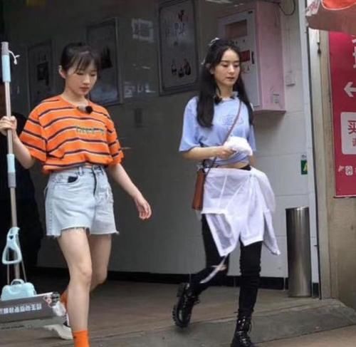  小蛮|《中餐厅》最新路透，赵丽颖秀小蛮腰，杨超越加盟元气满满引期待！