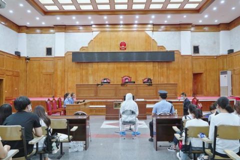 法学院|龙华区法院举行“法院开放日”活动邀请海南师范大学法学院学生观摩庭审