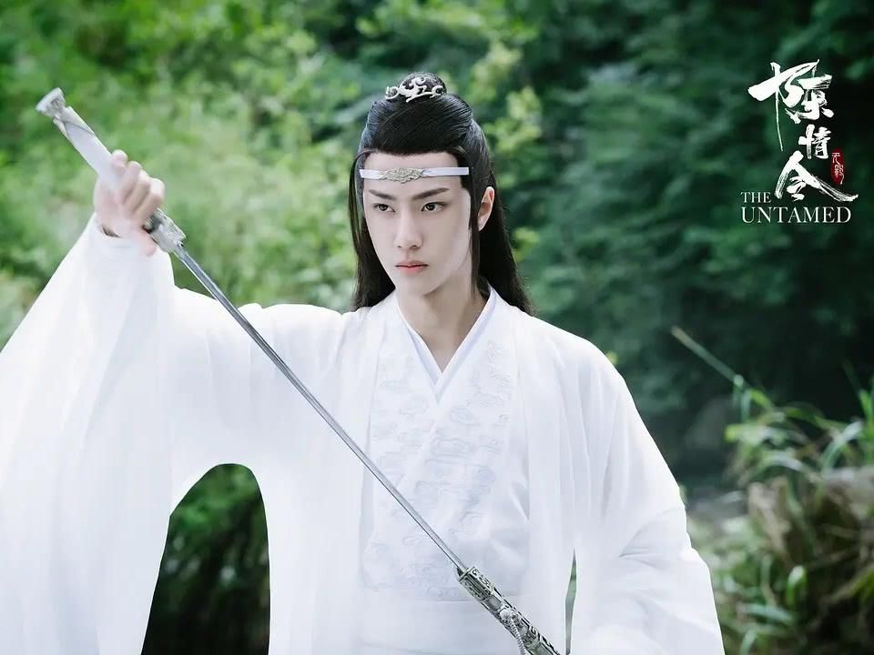 大神|王一博《街舞》遇大神,全场最活跃队长,网友:蓝忘机是他演的?