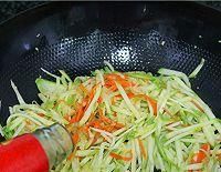  好吃|用你没试过的方子，烧个好吃的西葫芦