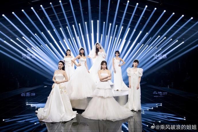  受益者|《浪姐》收官在即！真正的“皇族”、最大受益者并非万茜