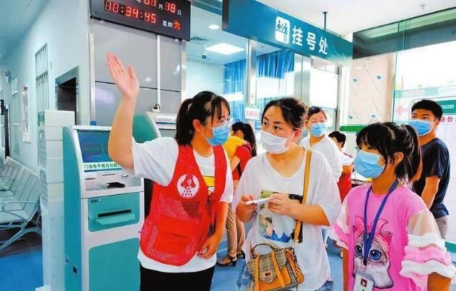 志愿服务活动|创建全国文明城市|南宁:“志愿红”照亮城市文明