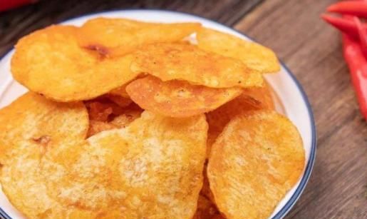  好吃|三种薯片，你觉得哪一种最好吃？测你的内心是否脆弱