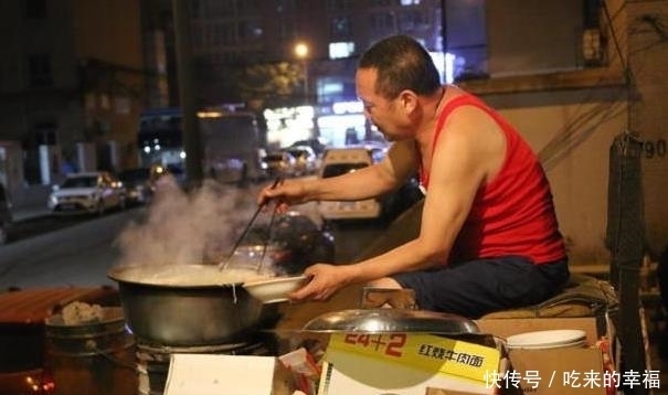 侵权告知|老汉专做方便面夜宵,年入百万