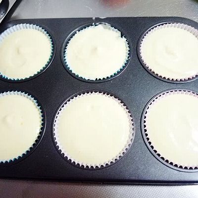  酸奶|酸奶戚风纸杯蛋糕