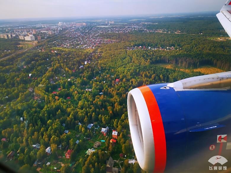好看|拔草俄航95周年彩绘机!外观和机舱超好看,难怪有近9成上座率