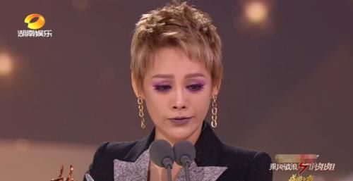  台前|《浪姐》宁静好刚！台前狠怼黄龄！后台因李斯丹妮抱团被宁静讽刺