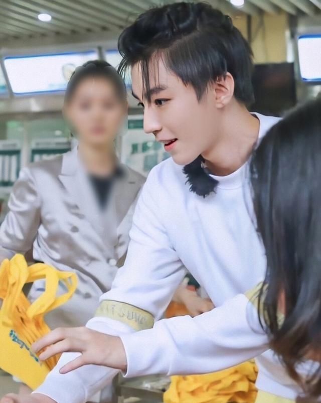  可惜|《中餐厅4》开播在即，有了张亮加持林大厨轻松不少，可惜少了他