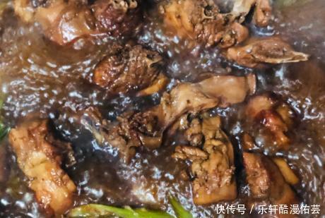 块钱|兔肉23块钱一斤,教你红烧做法,3个步骤去除土腥味,鲜嫩多汁