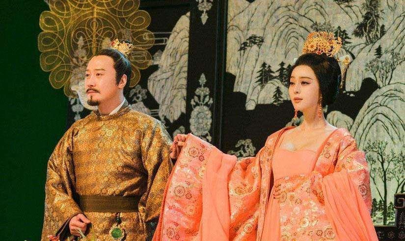 课本|杜甫为诸葛亮写一首诗,最后14字成千古名句,年年入选中学课本