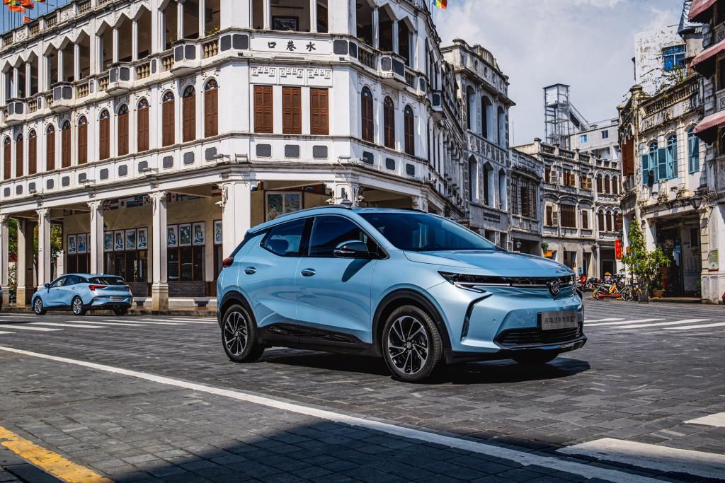 微蓝|在海南放肆又省钱地玩闹?也许你需要一台别克微蓝