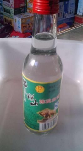 酒精|15元一瓶的牛栏山白酒号称纯粮酒，到底能不能喝？