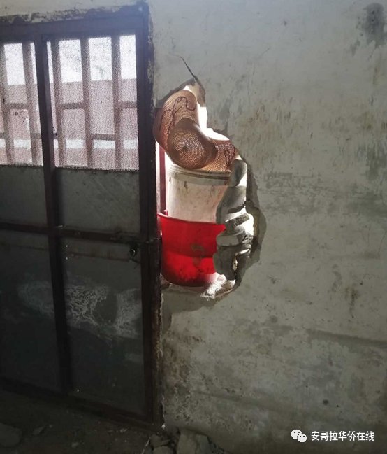  基地|安哥拉一伙抢匪凌晨砸墙闯入一华企基地洗劫