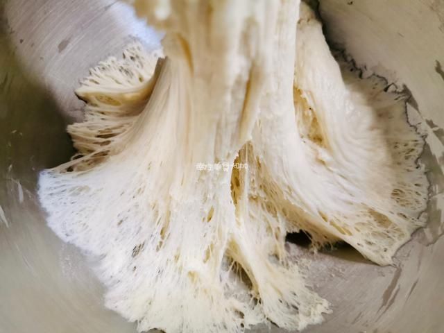  分钟|发面想要快，别只放酵母，多加一勺“它”，不到10分钟发满一大盆