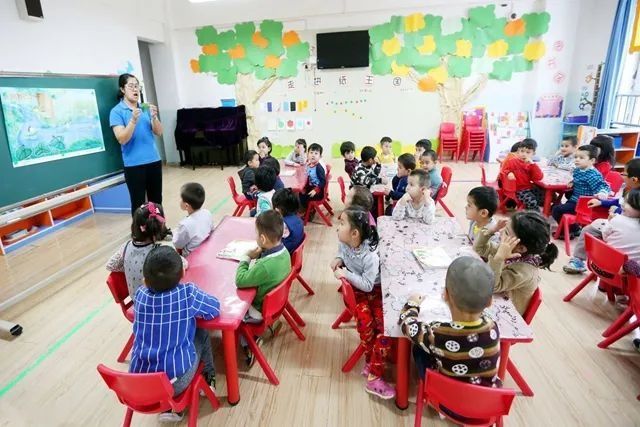 妈妈|“妈妈我不想去幼儿园”，宝宝不愿上幼儿园？没有解决不了的事儿