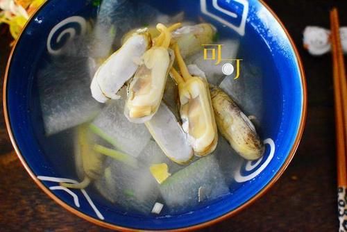  冬瓜汤|夏天最喜欢这样清爽鲜美的海鲜冬瓜汤，不油不腻，喝了真舒服