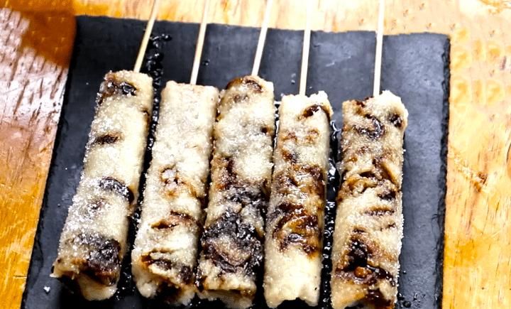  再把红枣|原来竹筒粽子如此简单，上锅一煮，香甜软糯，比买的还好吃