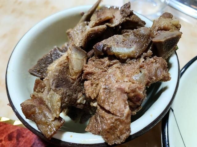 有钱赚|肉骨头放题自助太过瘾,每位29元随便吃,不浪费才有钱赚!