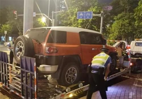  酷路泽|丰田酷路泽连续违停20次，车主放出豪言：我这是豪车，以为城管不敢拖！