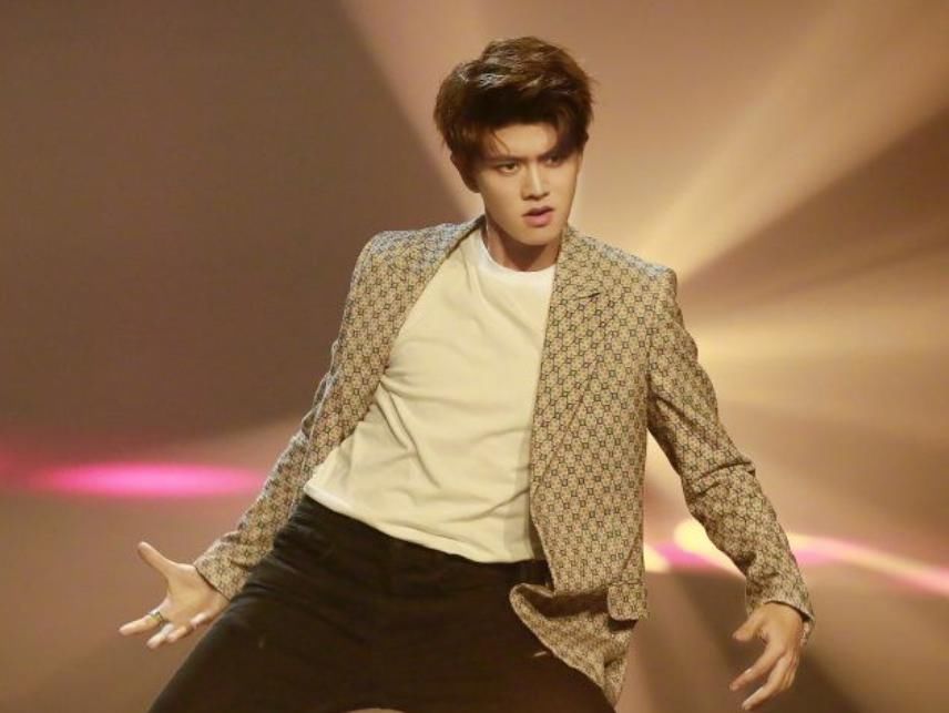  爆红|曾被跑男“冷落”的3位男星，节目全程没有存在感，如今爆红后高攀不起